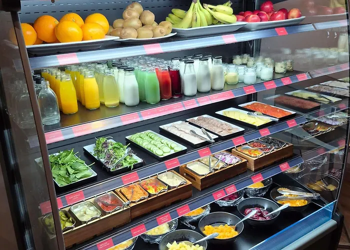 Ibis Hotel 3*