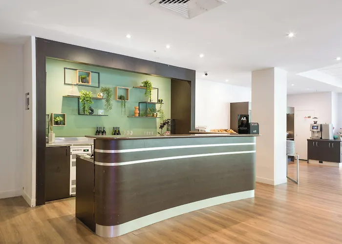 Ibis 3*
