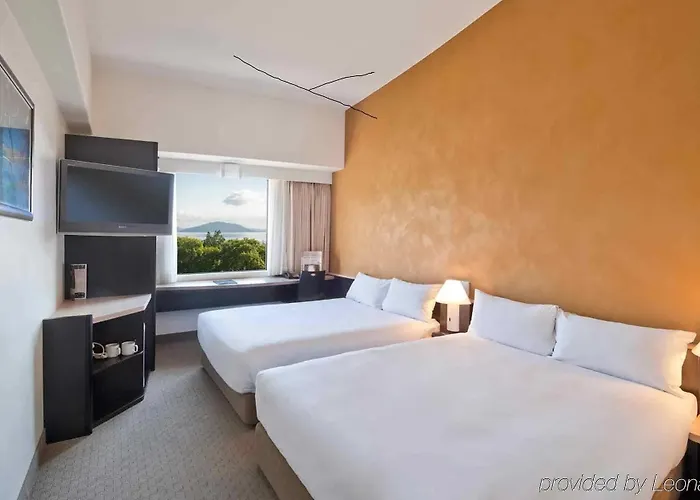 Ibis Hotel 3*